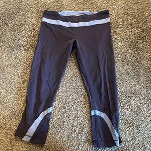 Blue lululemon run inspire leggings